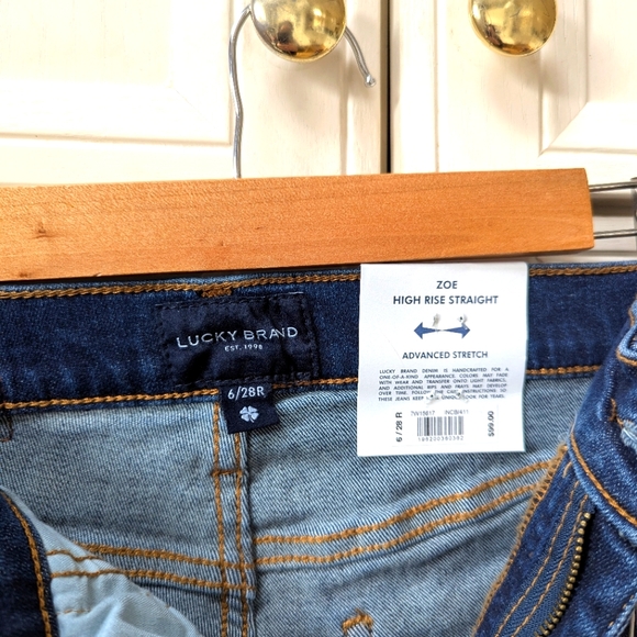 Lucky Brand Zoe High Rise Staright Leg Denim - Picture 5 of 6